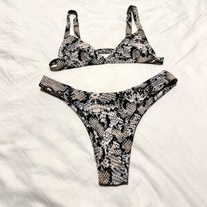 Zaful snakeskin bikini size S top size M bottom
